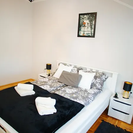 Appartement Queen Deluxe Sombor