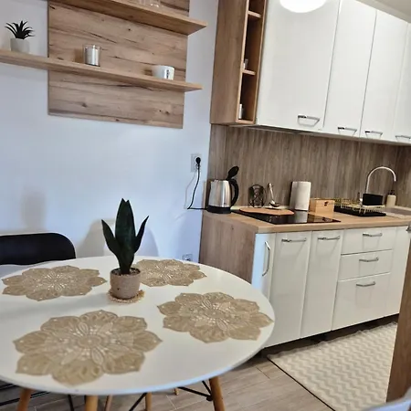 Queen Deluxe Appartement Sombor