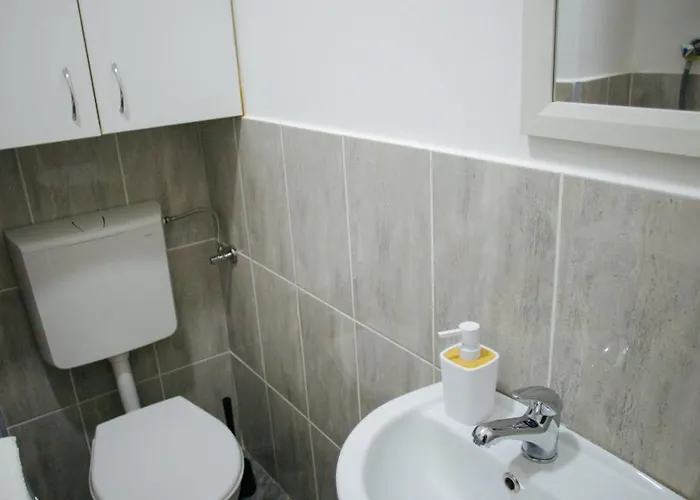 Queen Deluxe アパート ソンボル