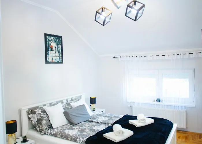 Queen Deluxe * ソンボル