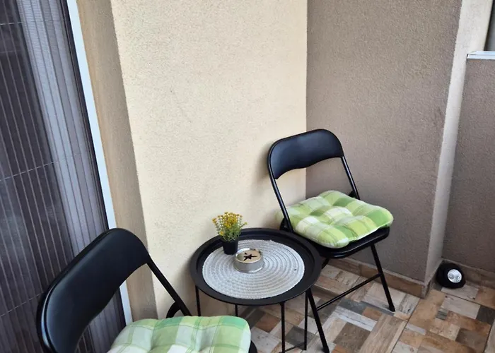 Queen Deluxe アパート *