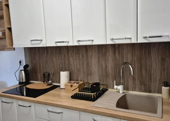 Queen Deluxe アパート *